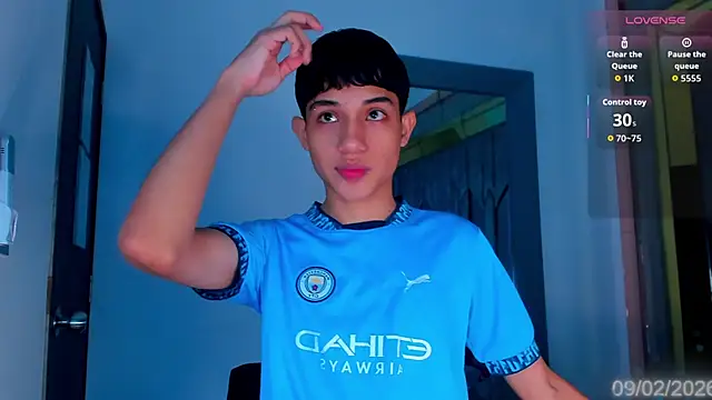 Sebax Young online show from 9, 2, 2026