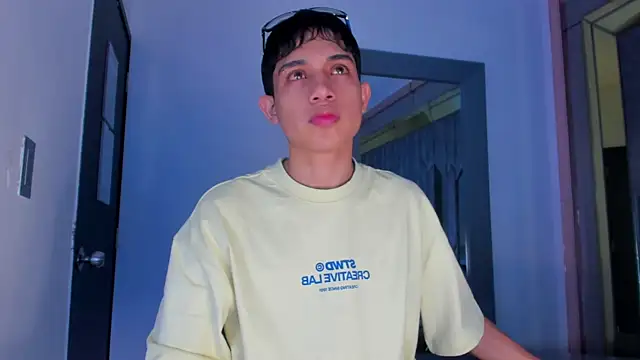 Snapshot of Sebax_Young chatting on 20, 5, 2026 Sebax Young online show from 20, 5, 2026