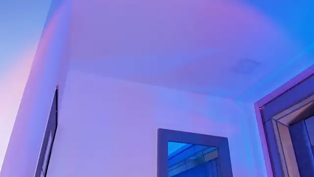 Sebax Young online show from 25, 3, 2026