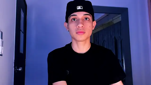 Sebax Young online show from 20, 2, 2026