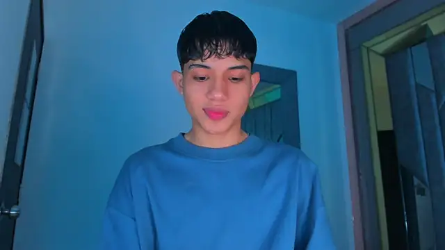 Sebax Young online show from 5, 12, 2025