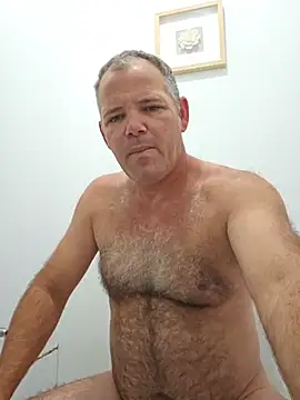 cubanitofeliz40 online show from 7, 7, 2026