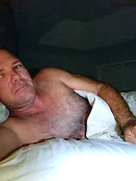 Snapshot of cubanitofeliz40 chatting on 18, 12, 2025 cubanitofeliz40 online show from 18, 12, 2025