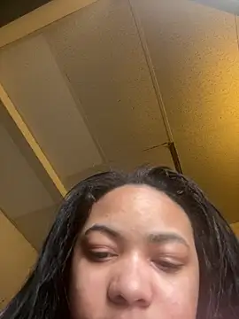 nuttybutter999999 online show from 4, 3, 2026