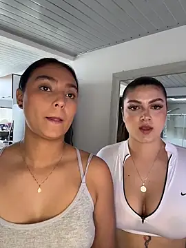 nicolexxaleja online show from 25, 2, 2026