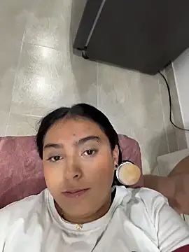 nicolexxaleja online show from 11, 2, 2026