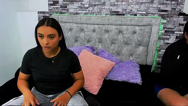 nicolexxaleja online show from 23, 10, 2025