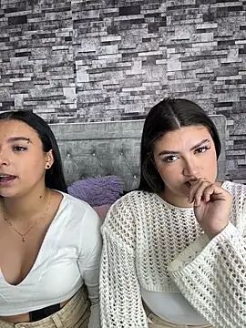 nicolexxaleja online show from 10, 1, 2026