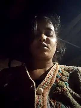 cute radhikaa online show from 13, 2, 2026