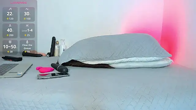 hot boy 04 online show from 3, 12, 2025