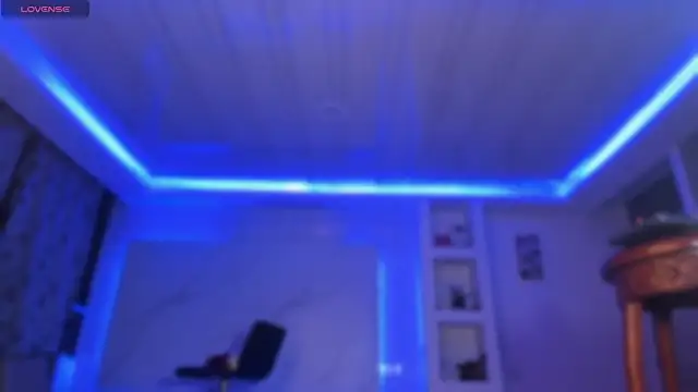 Chloe cooperr online show from 27, 2, 2026