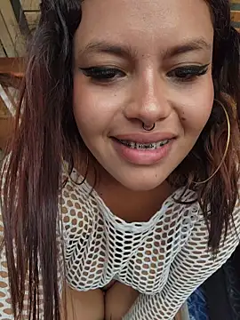 Yessica Lopezz online show from 26, 4, 2026