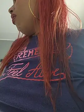 Yessica Lopezz online show from 25, 10, 2025