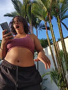 Yessica Lopezz online show from 21, 7, 2026