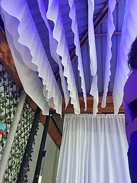 Yessica Lopezz online show from 26, 5, 2026