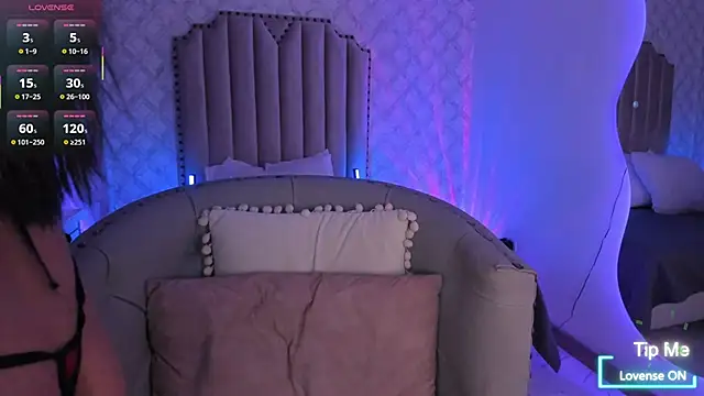 Yourwishisme val online show from 11, 11, 2025