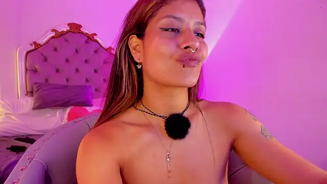 Snapshot of Yourwishisme_val chatting on 20, 6, 2026 Yourwishisme val online show from 20, 6, 2026