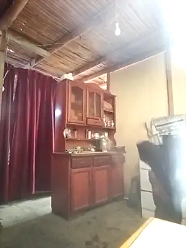 LecheDeSoya666 online show from 4, 12, 2025