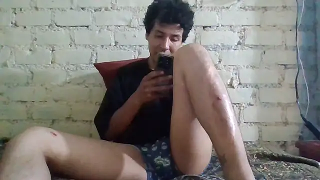 LecheDeSoya666 online show from 22, 3, 2026