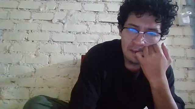 Snapshot of LecheDeSoya666 chatting on 1, 5, 2026 LecheDeSoya666 online show from 1, 5, 2026