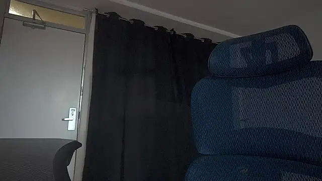 lolateton online show from 6, 11, 2025