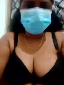 Snapshot of boosypussy chatting on 28, 4, 2026 boosypussy online show from 28, 4, 2026