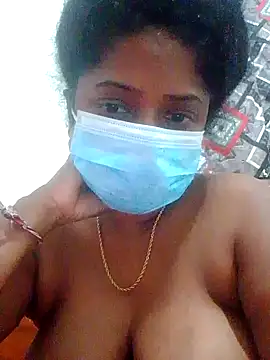 Snapshot of boosypussy chatting on 12, 5, 2026 boosypussy online show from 12, 5, 2026