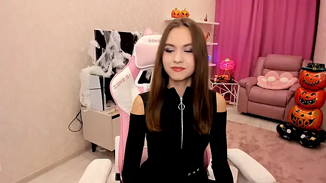 EllaCurtis online show from 29, 10, 2025