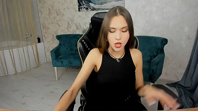 EllaCurtis online show from 16, 11, 2025