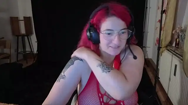 Snapshot of Einfach_Dani_offi chatting on 20, 10, 2025 Einfach Dani offi online show from 20, 10, 2025