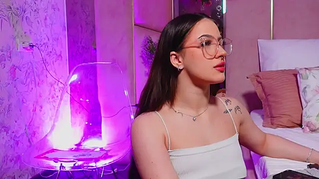 LucyLextonX online show from 24, 3, 2026