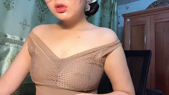 Snapshot of LinYi_Office chatting on 23, 7, 2026 LinYi Office online show from 23, 7, 2026