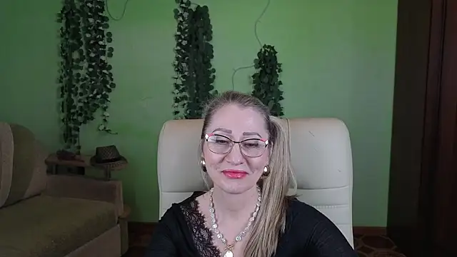 Habibi Honeyy online show from 7, 11, 2025