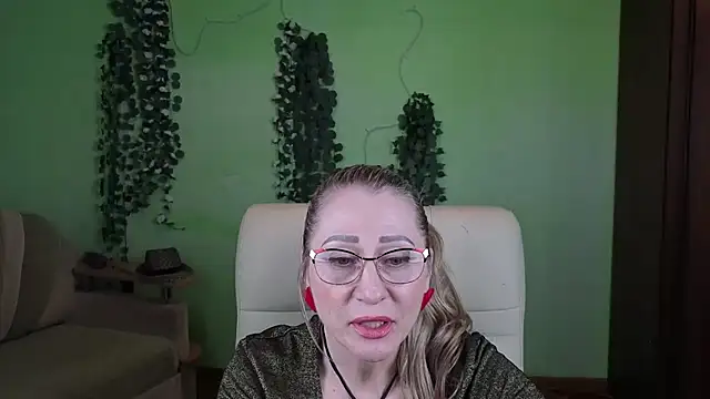 Habibi Honeyy online show from 19, 10, 2025