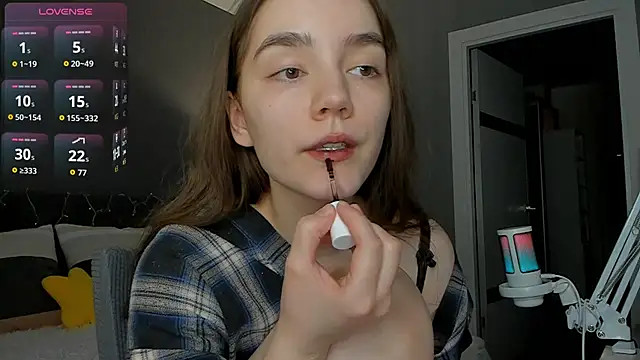Snapshot of sweete_chantal chatting on 24, 5, 2026 sweete chantal online show from 24, 5, 2026