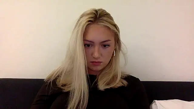 Kitty Swetty online show from 21, 9, 2025