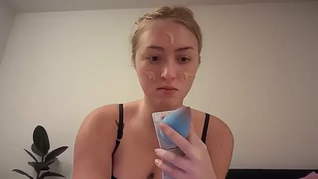 Kitty Swetty online show from 14, 2, 2026