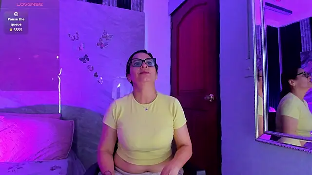 Agatha Pleasure online show from 10, 4, 2026