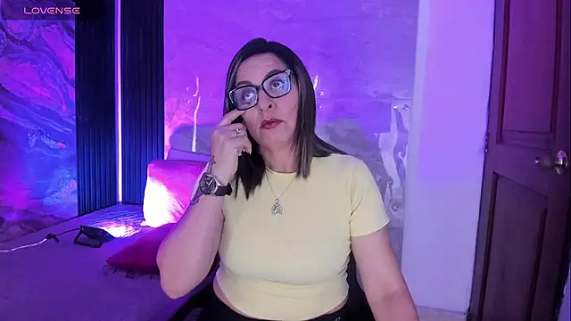 Agatha Pleasure online show from 3, 2, 2026