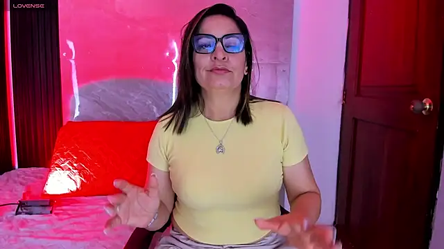 Agatha Pleasure online show from 12, 2, 2026