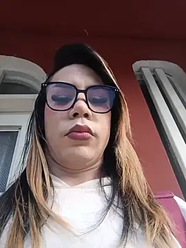 Daliana Gounbolt online show from 4, 6, 2026