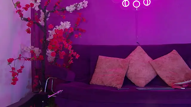 Snapshot of Daliana_Gounbolt chatting on 21, 7, 2026 Daliana Gounbolt online show from 21, 7, 2026