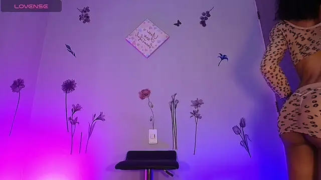 Barbydominant fetish online show from 13, 2, 2026