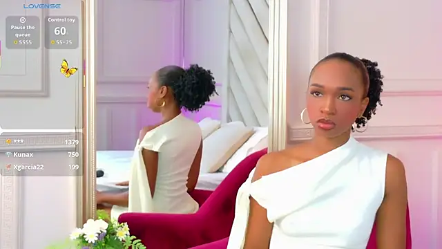 Agatha-Adams online show from 19, 12, 2025