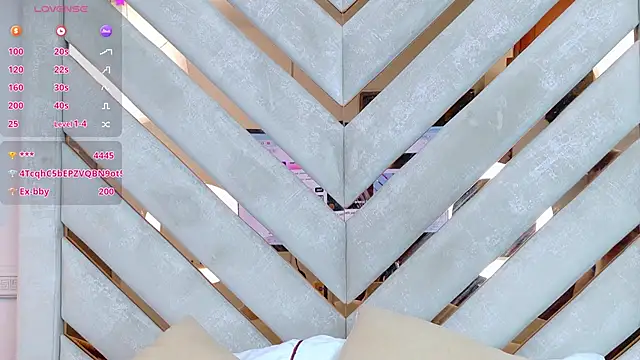 Agatha-Adams online show from 11, 10, 2025