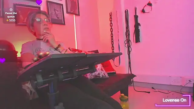 MistressNyx cg online show from 22, 11, 2025