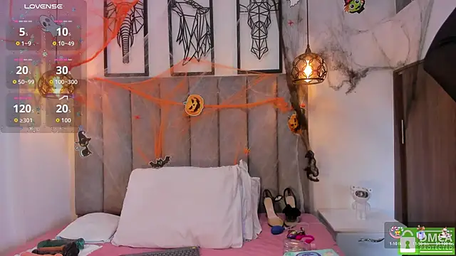 Gia Scott online show from 30, 10, 2025