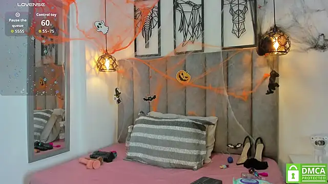 Gia Scott online show from 28, 10, 2025