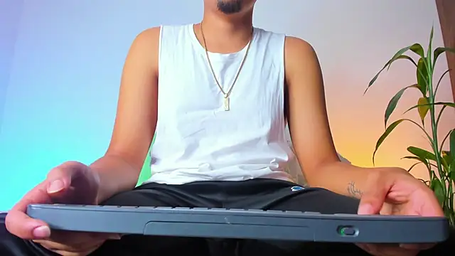 asmodeo 33 online show from 11, 11, 2025