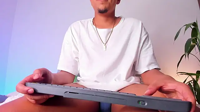 asmodeo 33 online show from 31, 10, 2025